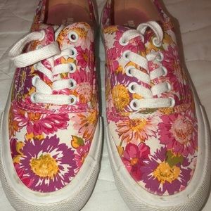 Floral Sneakers!